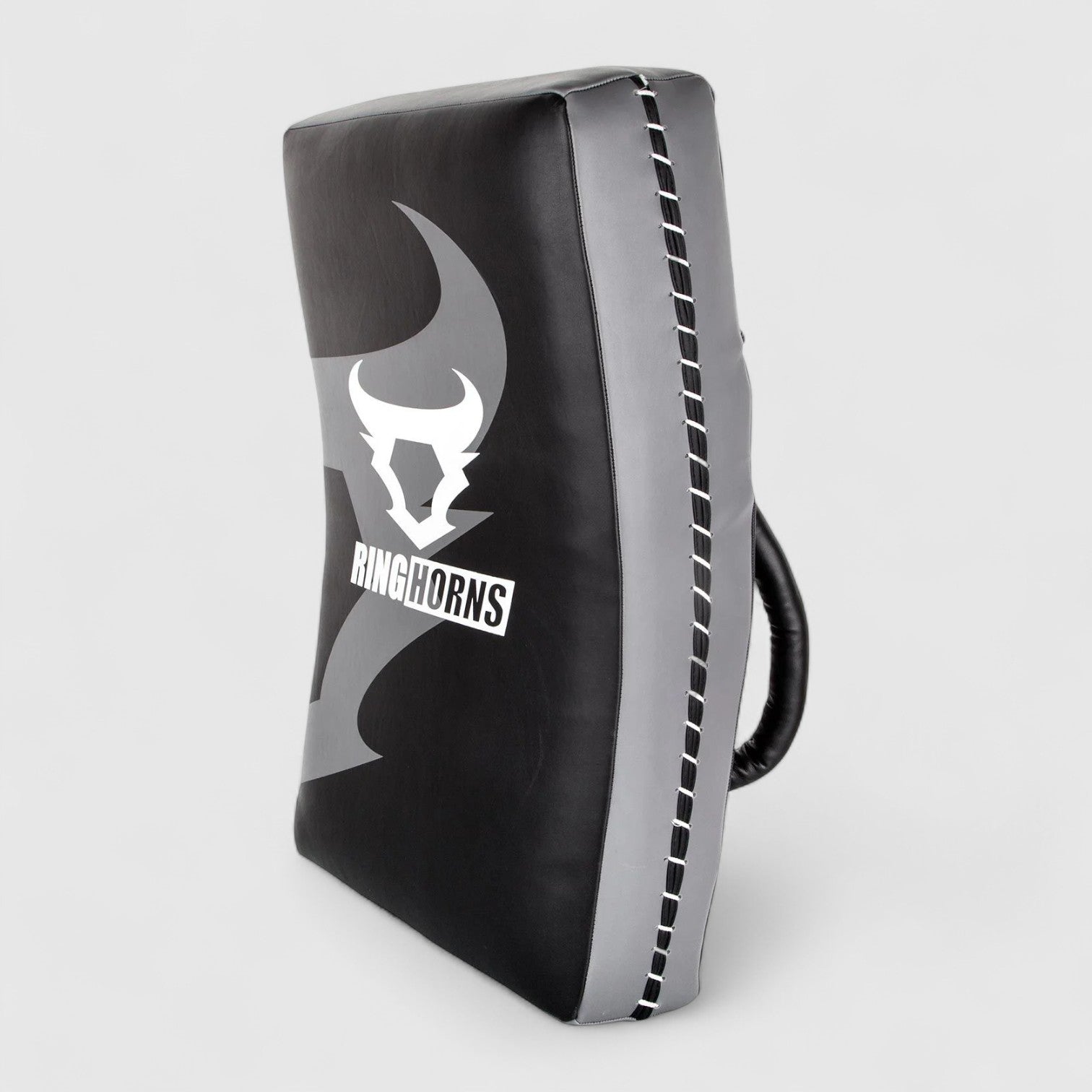 RINGHORNS Charger Shield Sparkepute - CombatStore.no