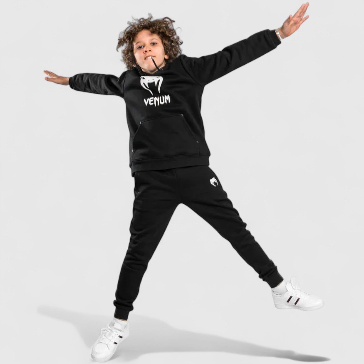 VENUM Classic Joggebukse for barn - Svart - CombatStore.no