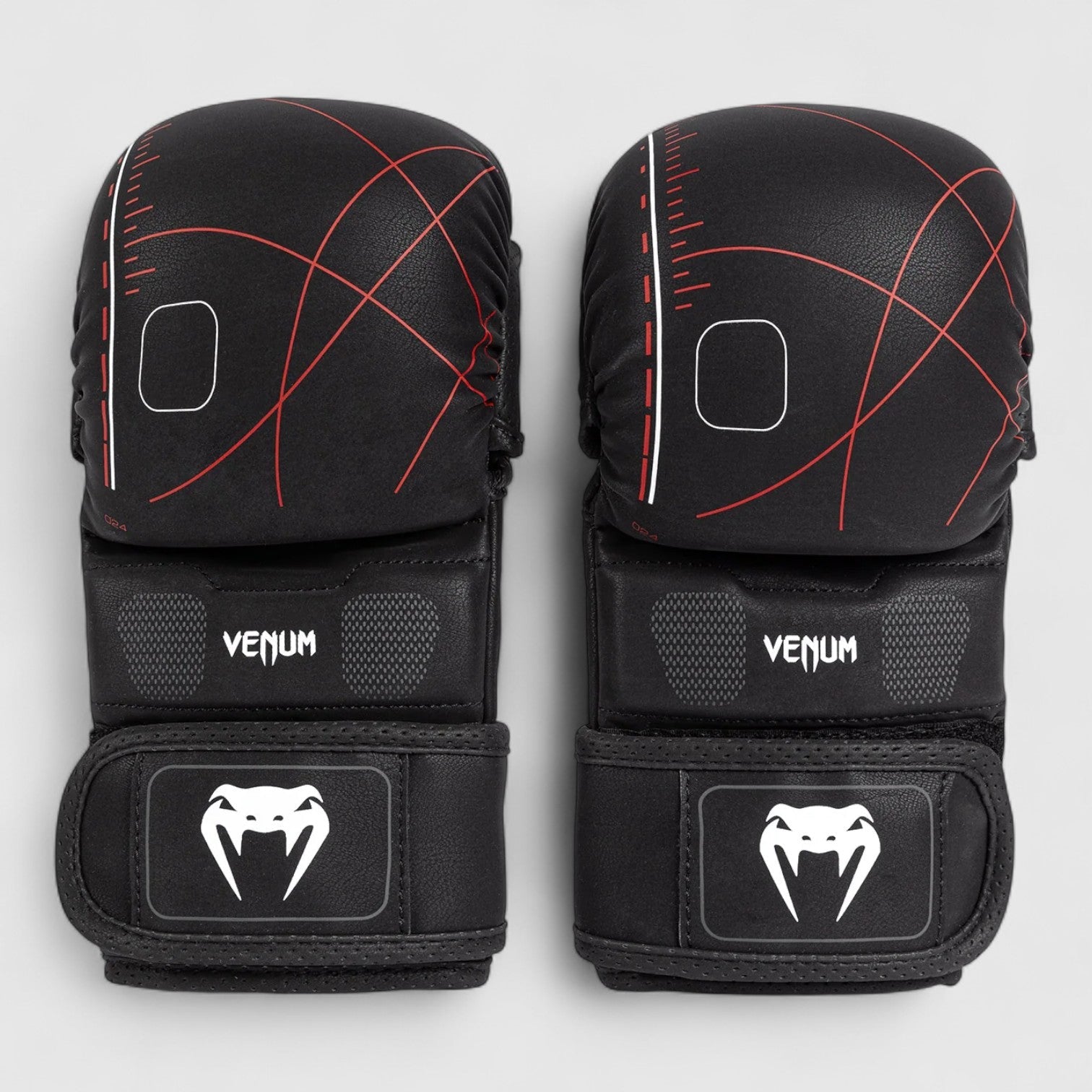 VENUM Tactical XT Sparring Gloves - Svart og Rød - CombatStore.no