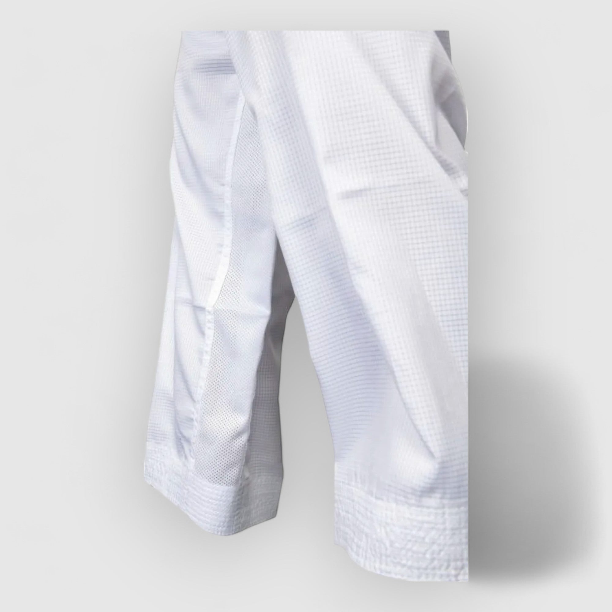 HAYASHI Air Deluxe Karate Gi - Blå og Rød - CombatStore.no