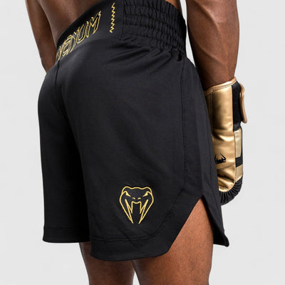 VENUM Classic bokseshort PRO Svart og Gull - CombatStore.no