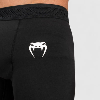 VENUM UFC ADRENALINE Vale Tudo shorts Svart - CombatStore.no